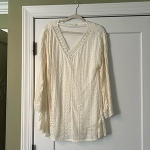 Indigo Soul White Lace Tunic Length Top. XL